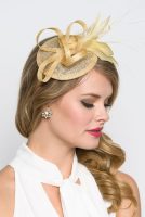 Champagne Gold Mini Fascinator – “Arianna” Mini Mesh Fascinator