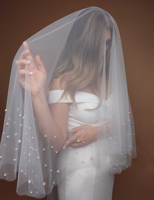 Pearl Veil with Blusher Veil with comb Pearl Edge Veil Fingertip Veil for Bride Veil with pearls Cathedral Veil Pearl Veil
Seller details